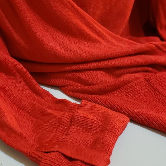 Sweater - Picture 2 of 6